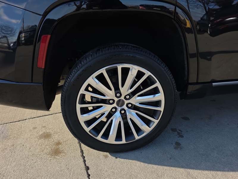 2022 Jeep Grand Wagoneer