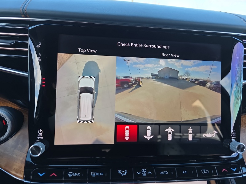 2022 Jeep Grand Wagoneer