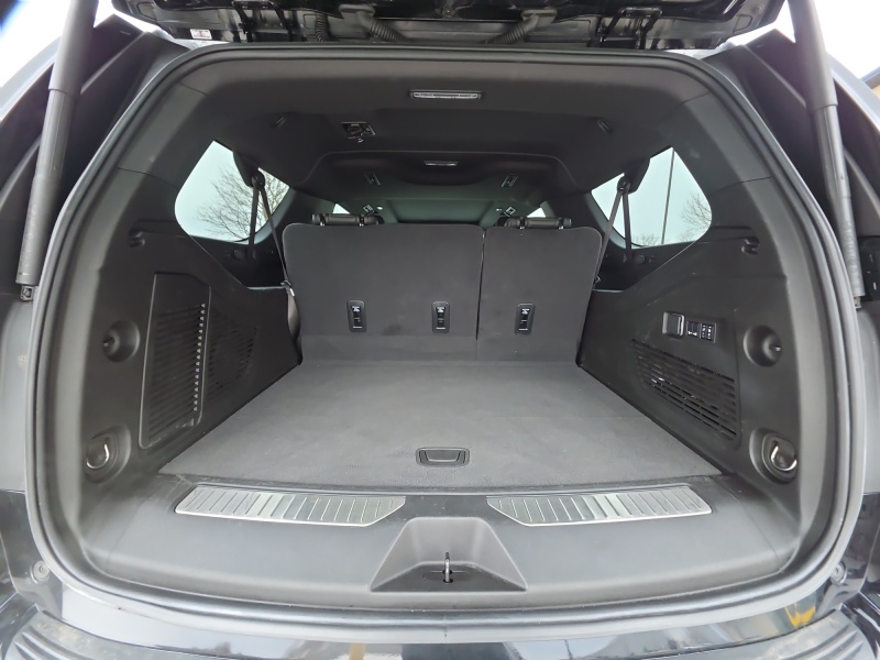 2024 Chevrolet Suburban