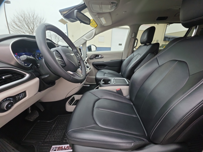 2024 Chrysler Pacifica