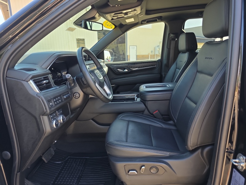 2023 GMC Yukon XL