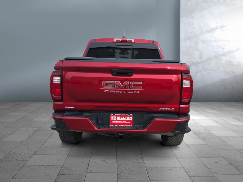2024 GMC Canyon