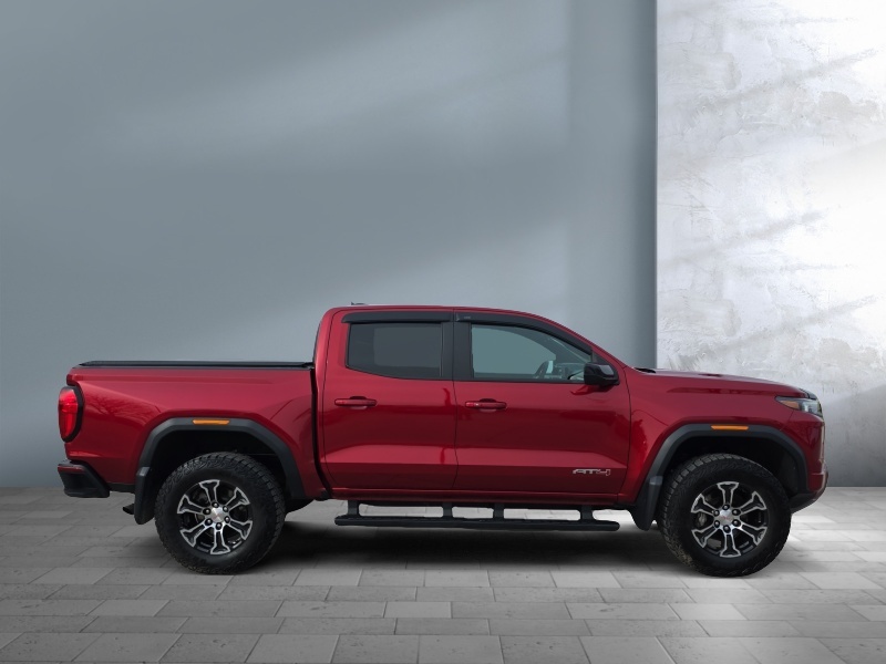 2024 GMC Canyon