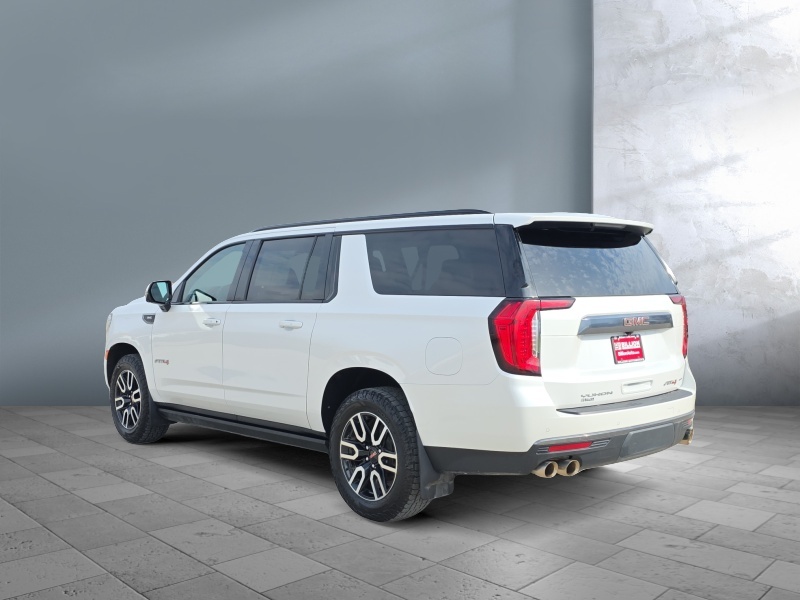 2023 GMC Yukon XL