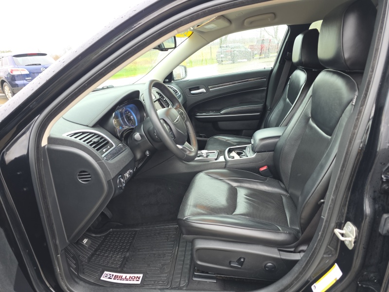 2023 Chrysler 300