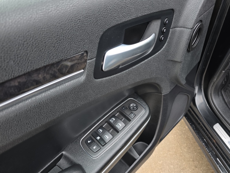2023 Chrysler 300