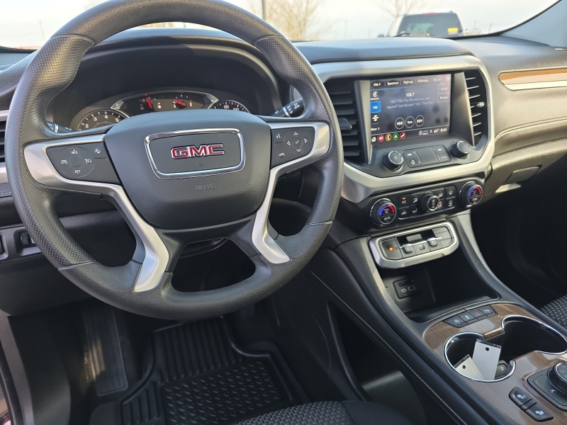 2022 GMC Acadia