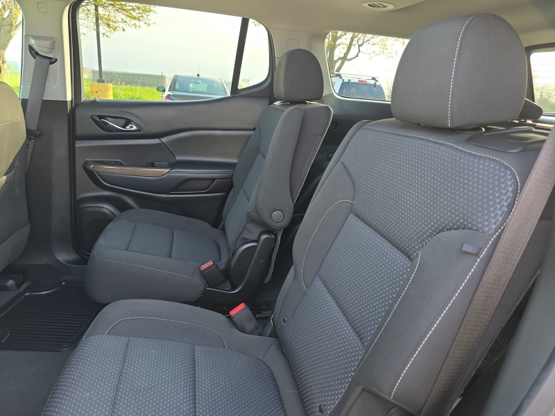 2022 GMC Acadia