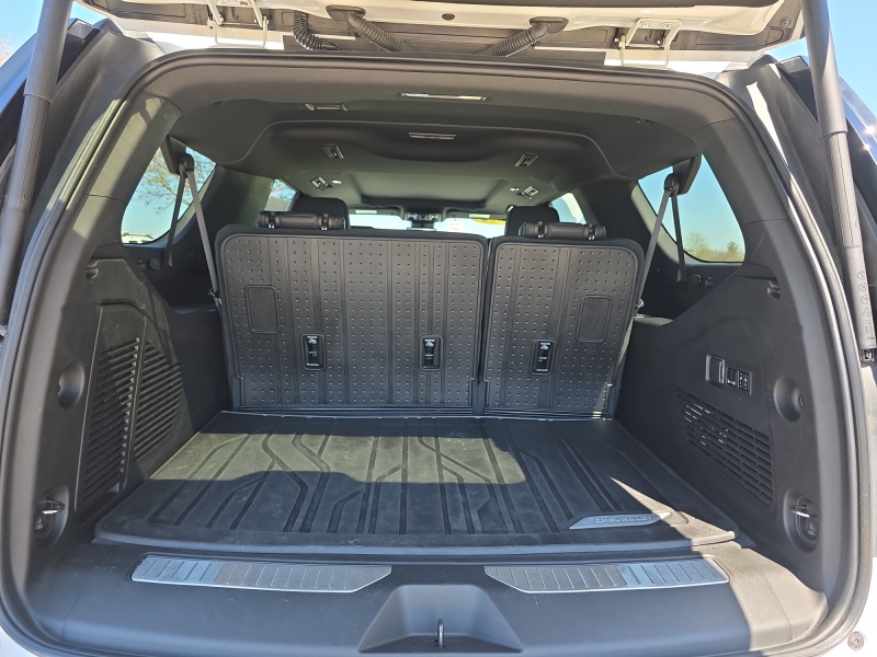 2024 Chevrolet Suburban