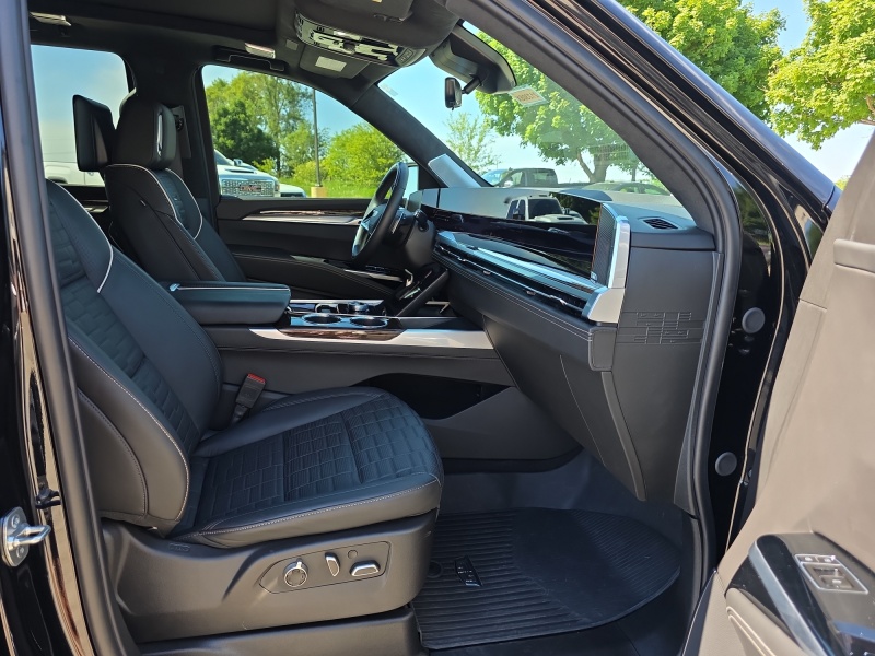 2025 Cadillac Escalade
