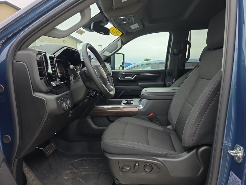 2025 Chevrolet Silverado 3500HD