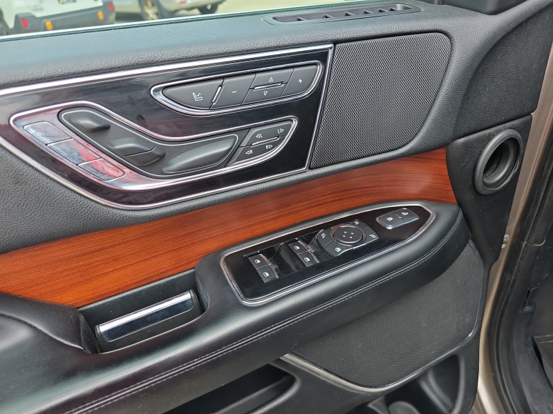2019 Lincoln Navigator L