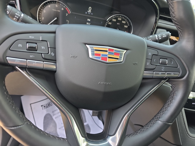 2024 Cadillac XT6