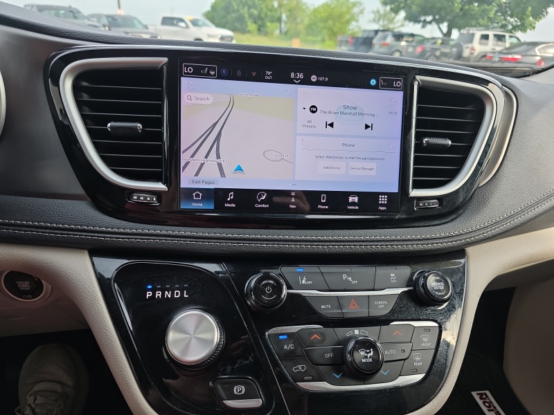2024 Chrysler Pacifica