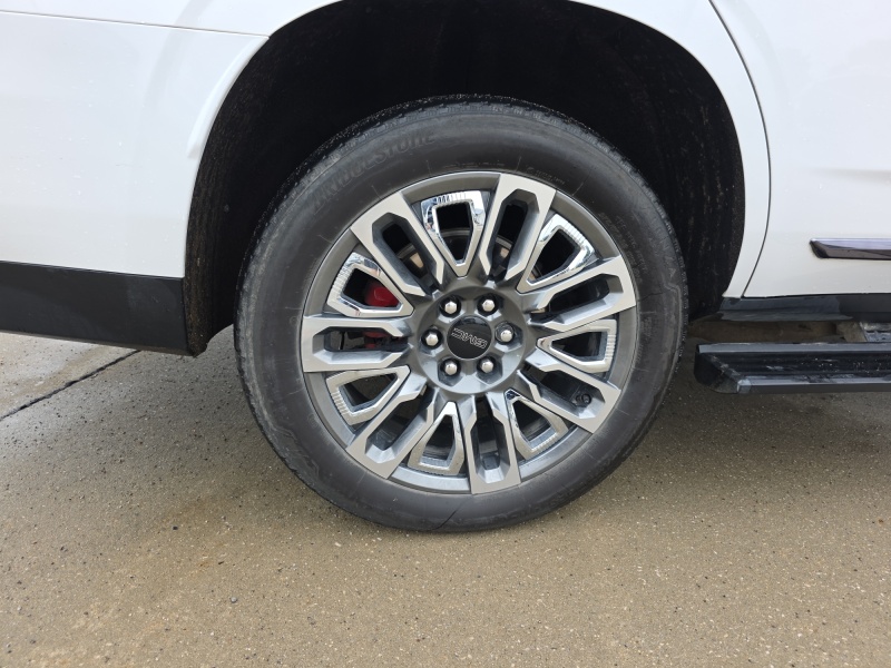 2024 GMC Yukon