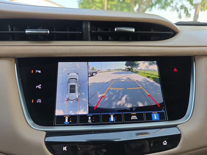 2023 Cadillac XT5