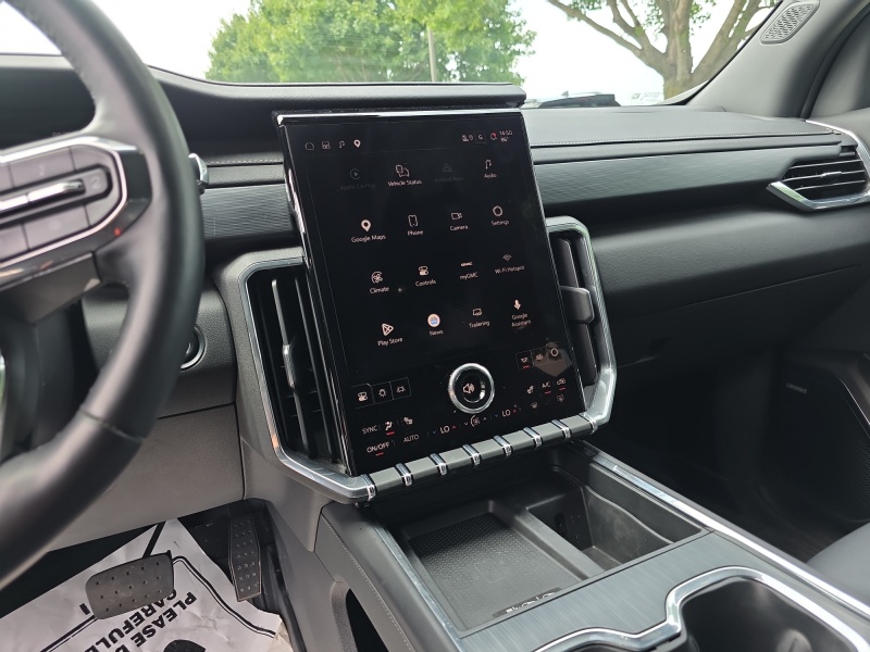2024 GMC Acadia