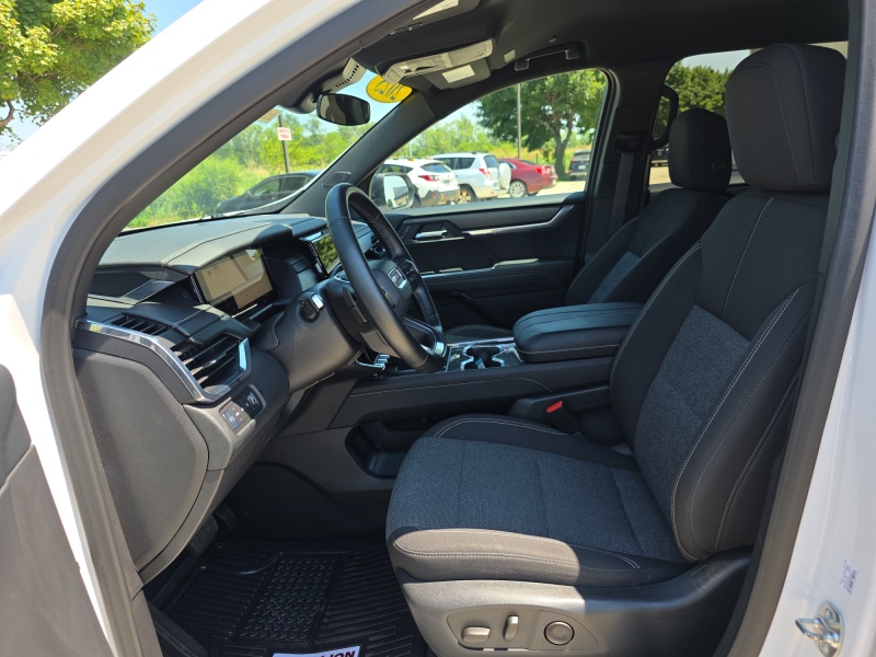 2025 GMC Acadia