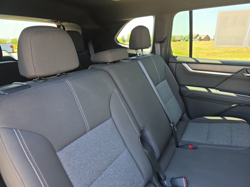 2025 GMC Acadia