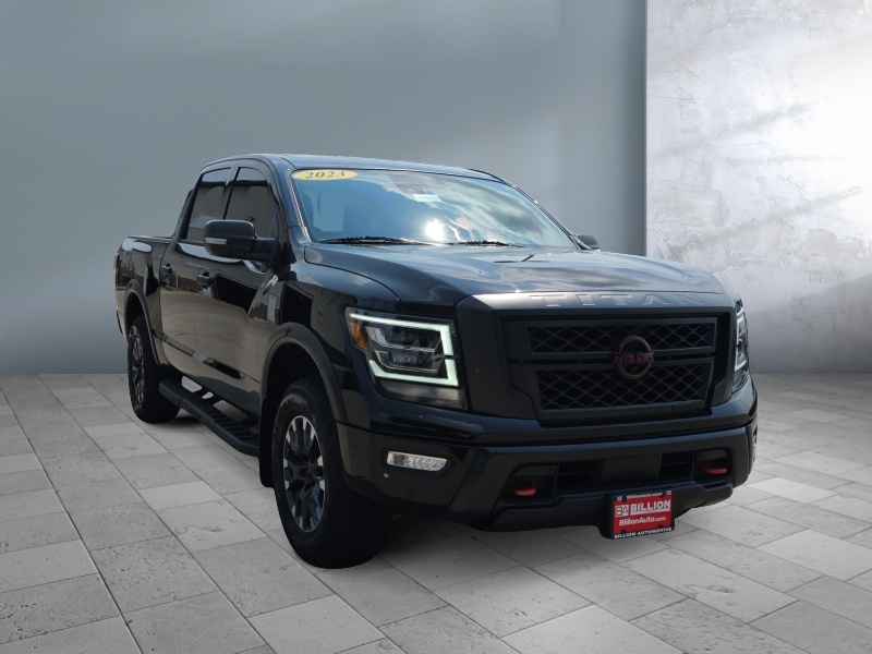 2023 Nissan Titan