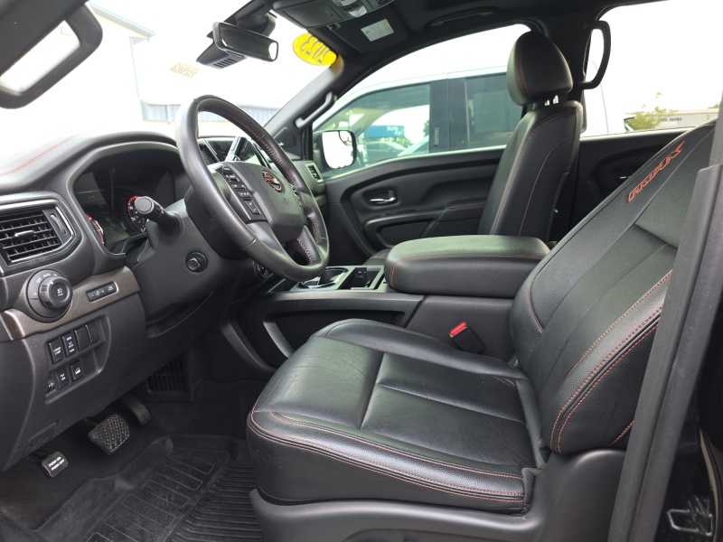 2023 Nissan Titan
