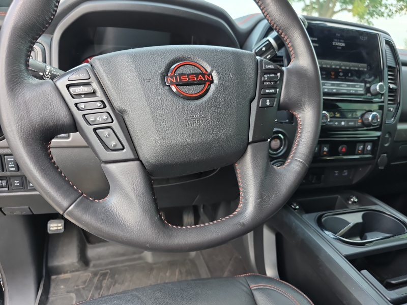 2023 Nissan Titan