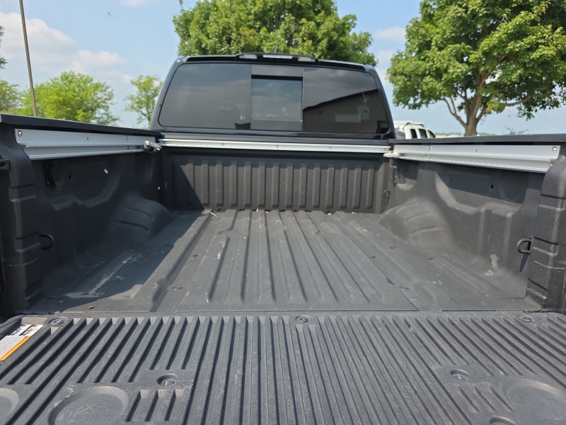 2023 Nissan Titan