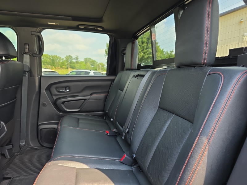2023 Nissan Titan