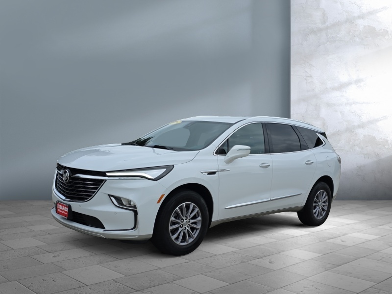 Used 2024 Buick Enclave Essence Crossovers