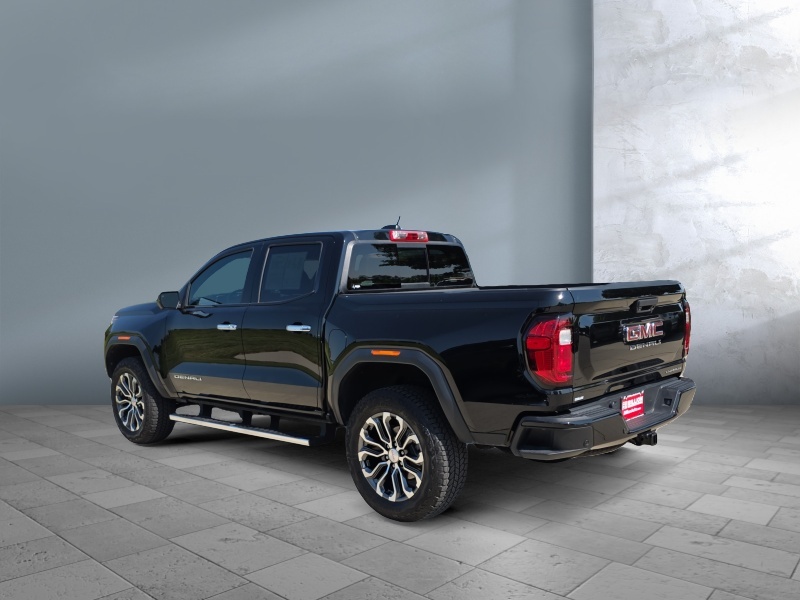 2023 GMC Canyon