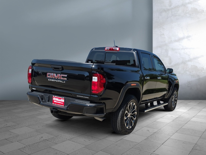 2023 GMC Canyon