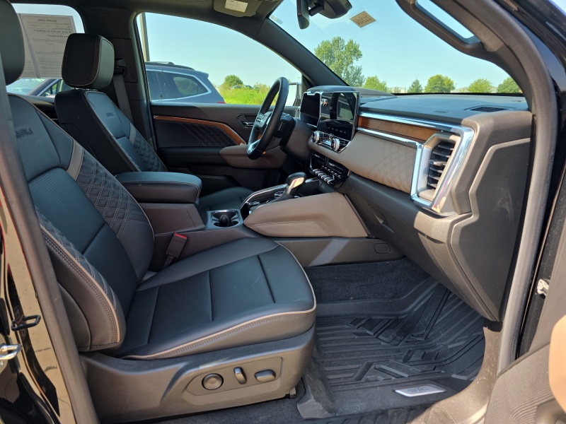 2023 GMC Canyon