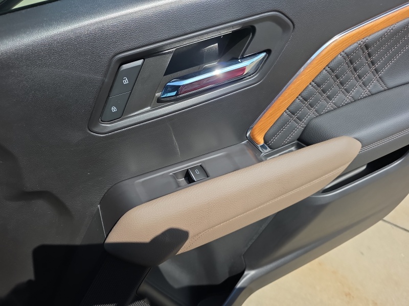 2023 GMC Canyon
