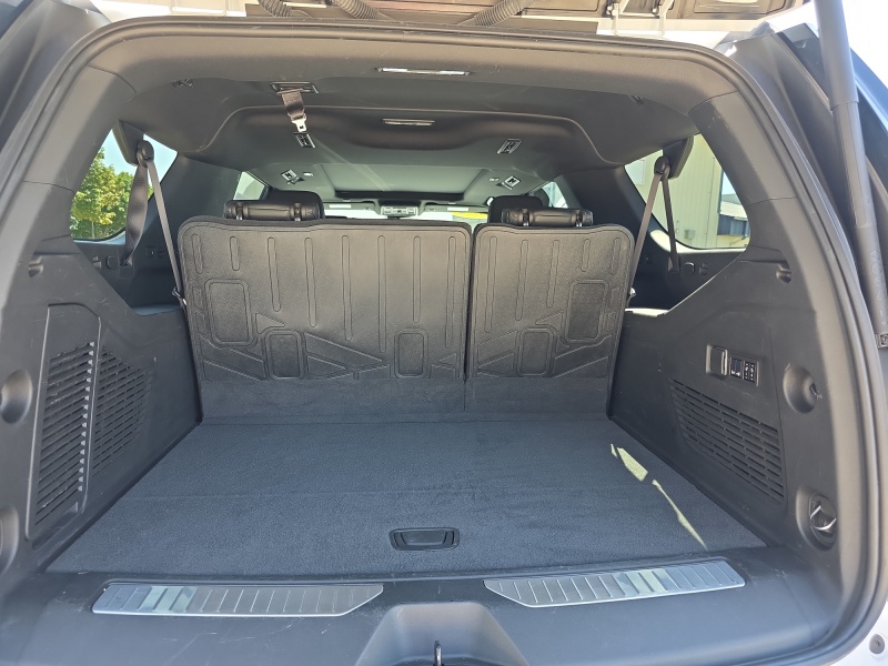 2024 Chevrolet Suburban