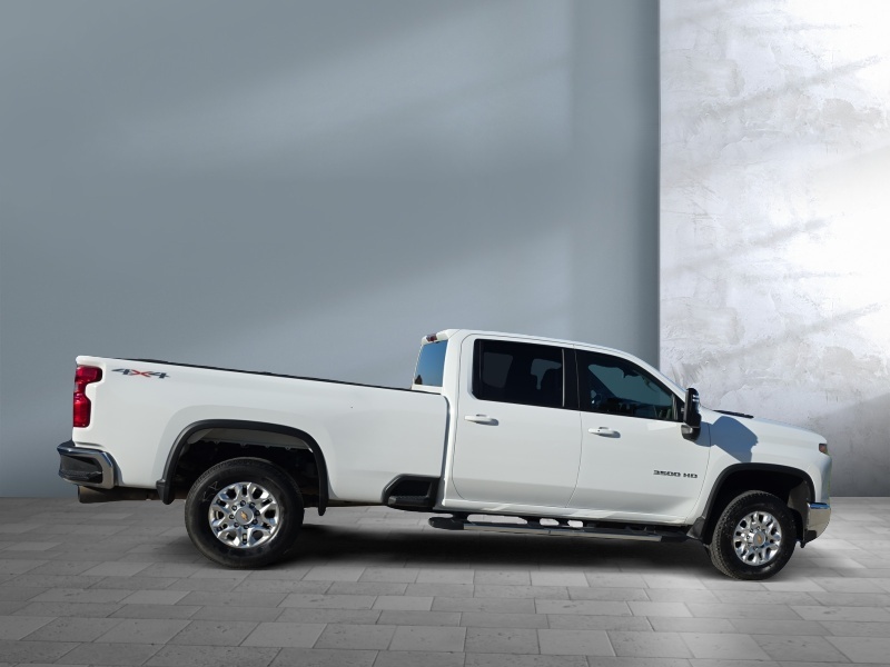 2025 Chevrolet Silverado 3500HD