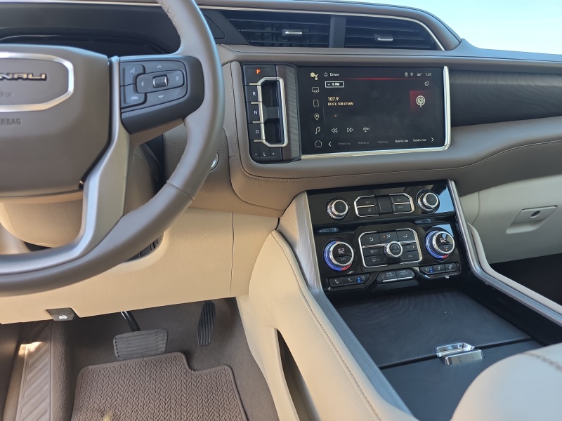 2023 GMC Yukon XL