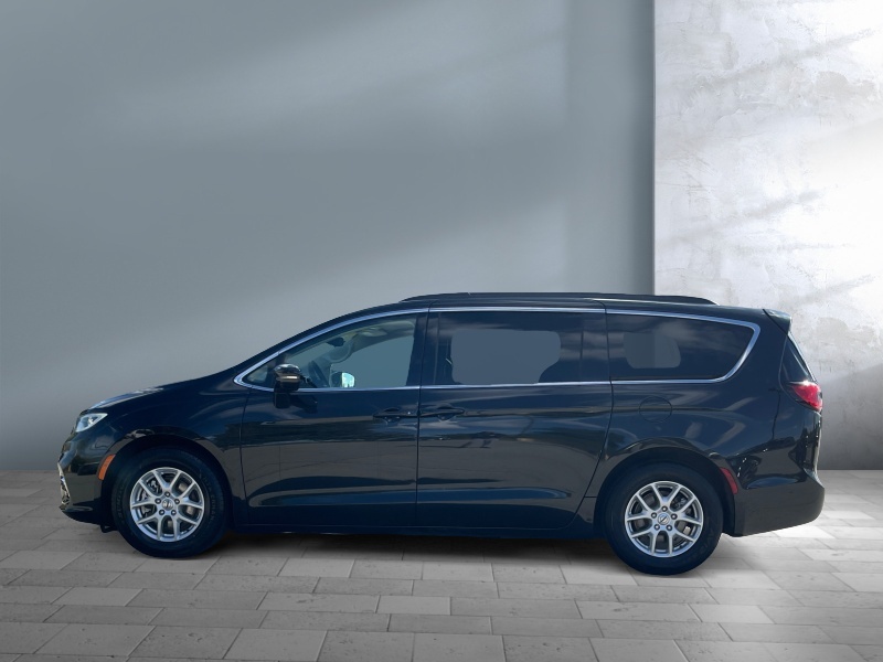 2022 Chrysler Pacifica