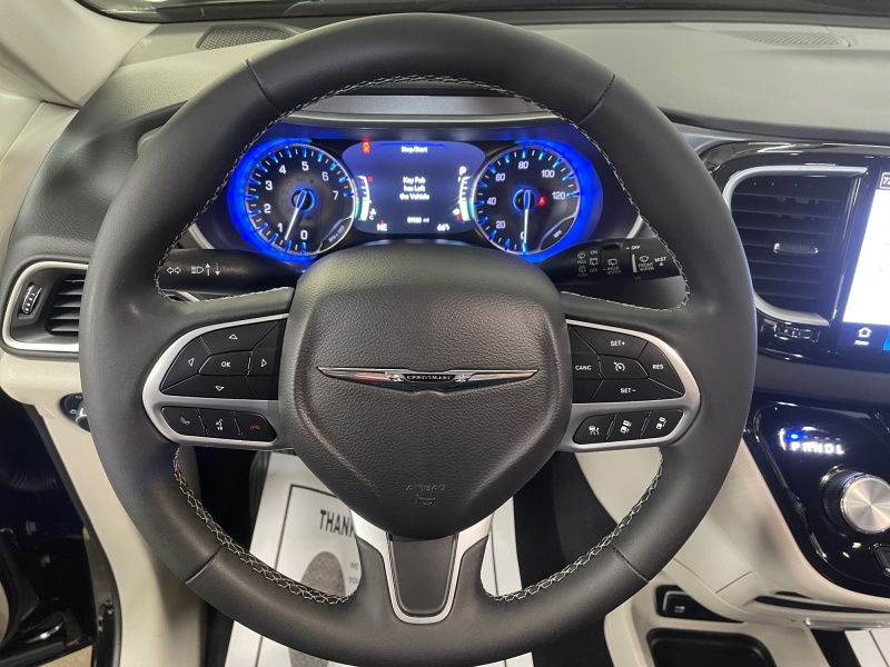 2024 Chrysler Pacifica