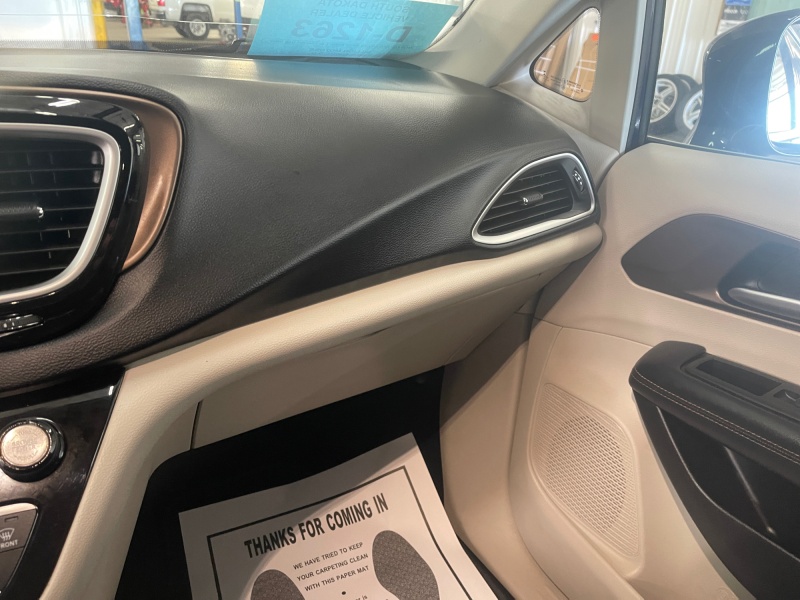 2017 Chrysler Pacifica