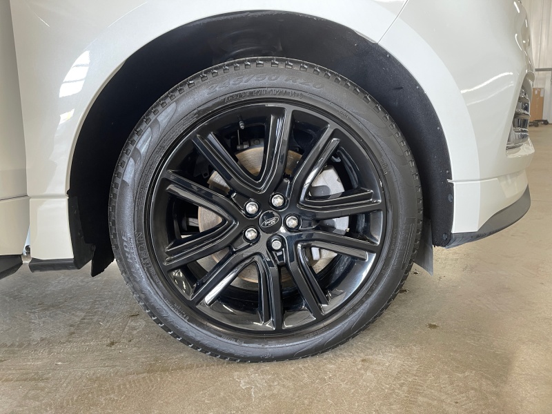 2023 Ford Edge