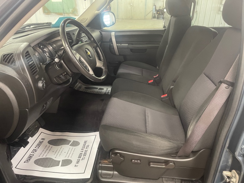 Used 2010 Chevrolet Silverado 1500 LT Trucks