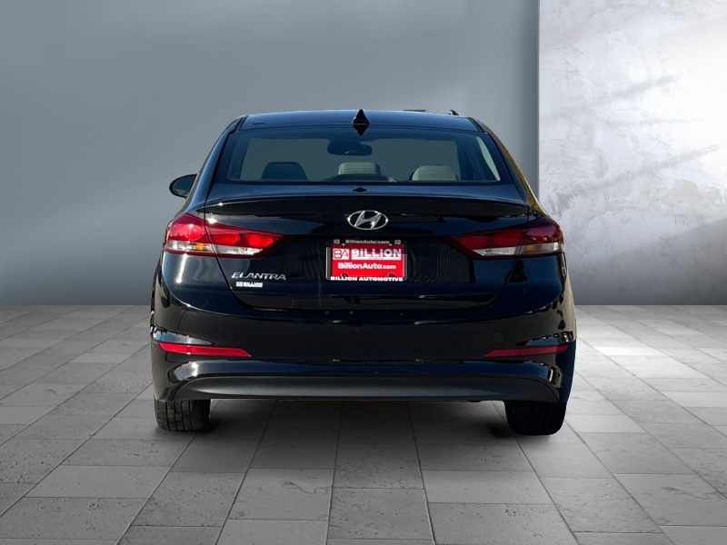 2018 Hyundai Elantra