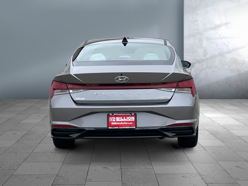 2022 Hyundai Elantra