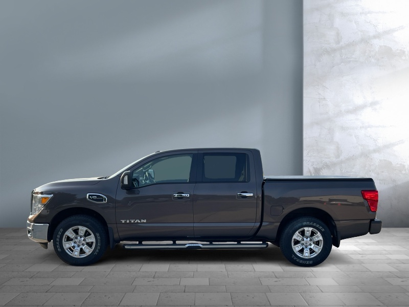 2017 Nissan Titan