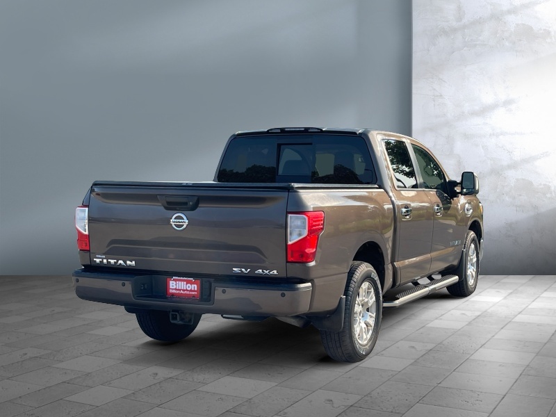 2017 Nissan Titan