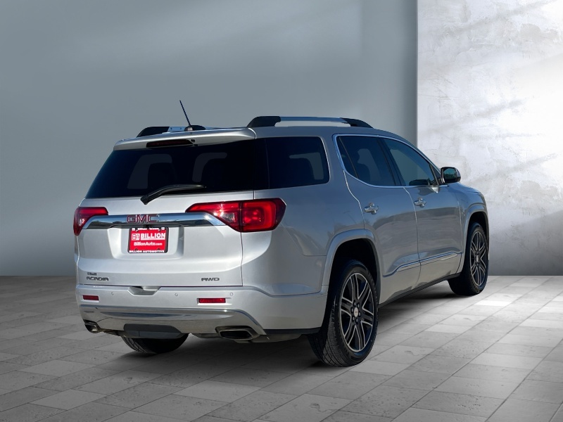 2017 GMC Acadia