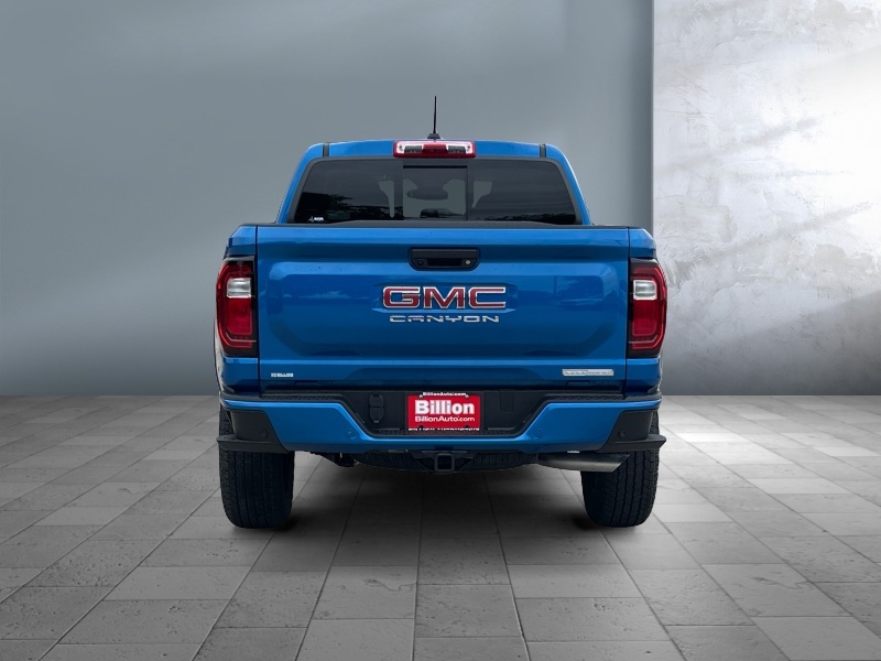 2024 GMC Canyon