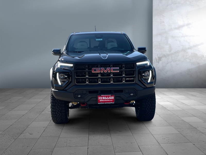 2024 GMC Canyon