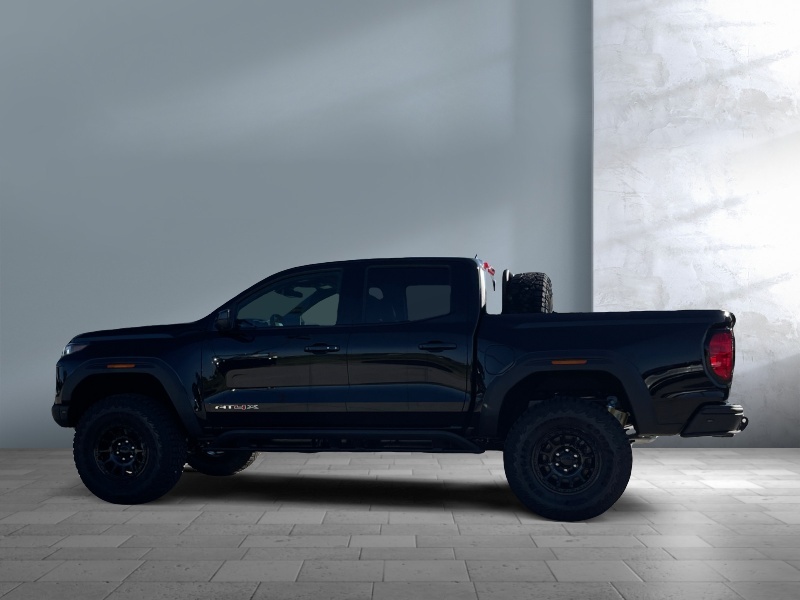 2024 GMC Canyon