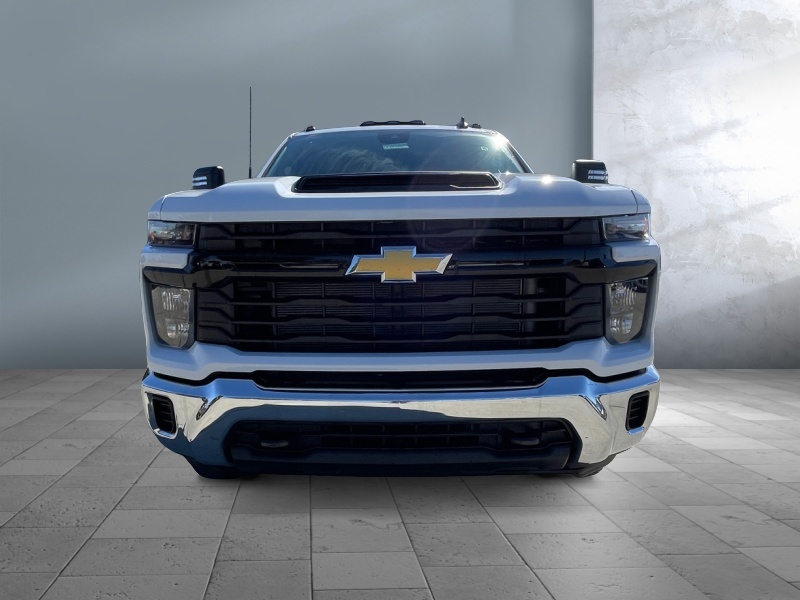 2024 Chevrolet Silverado 3500HD CC